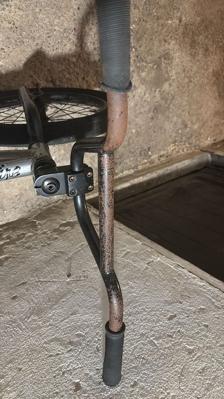 Used DECATHLON Bmx 2020 Road & Gravel — image 5 of 15