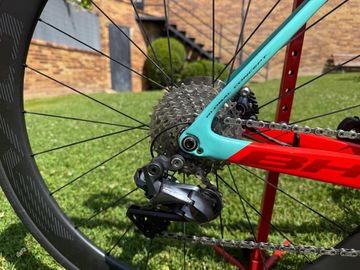Used BH G8 Disc 2020 Road & Gravel, Red — image 4 of 9