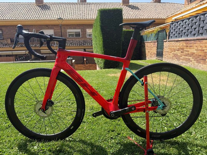 Used BH G8 Disc 2020 Road & Gravel, Red — image 2 of 9