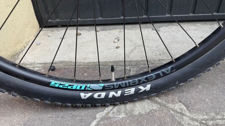 Used Bianchi Magma 9S 2020 Mountainbike, Black — image 8 of 8