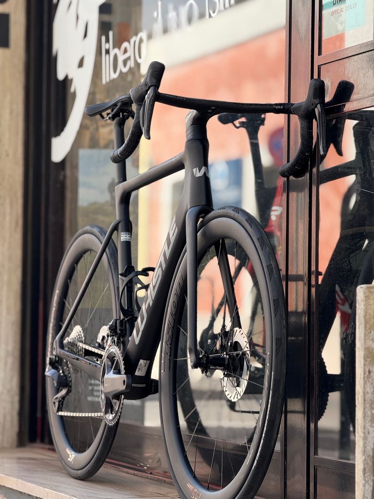 Used Whistle Vaero Ultegra 2025 Road & Gravel, Black — image 1 of 4