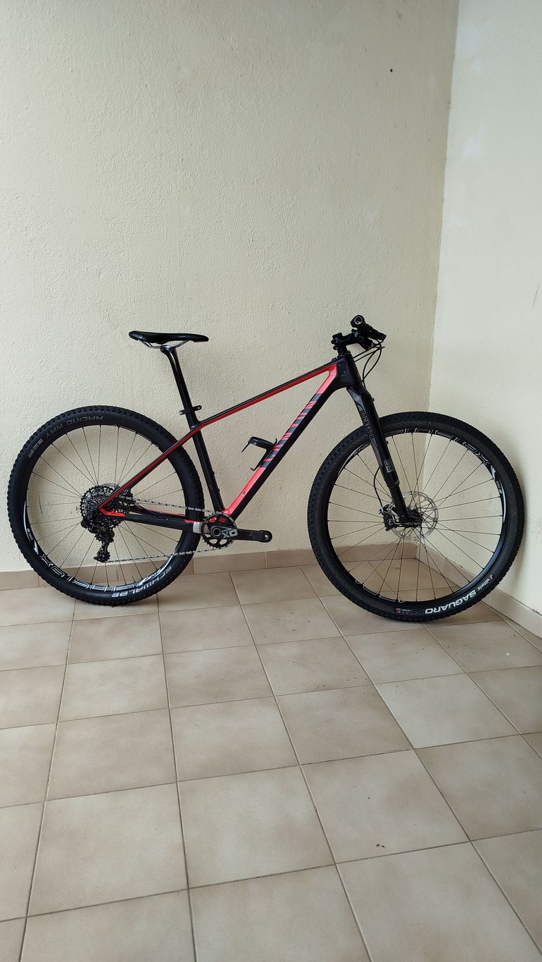 Used Canyon Exceed SRAM X0 2019 Mountainbike, Black — image 1 of 11