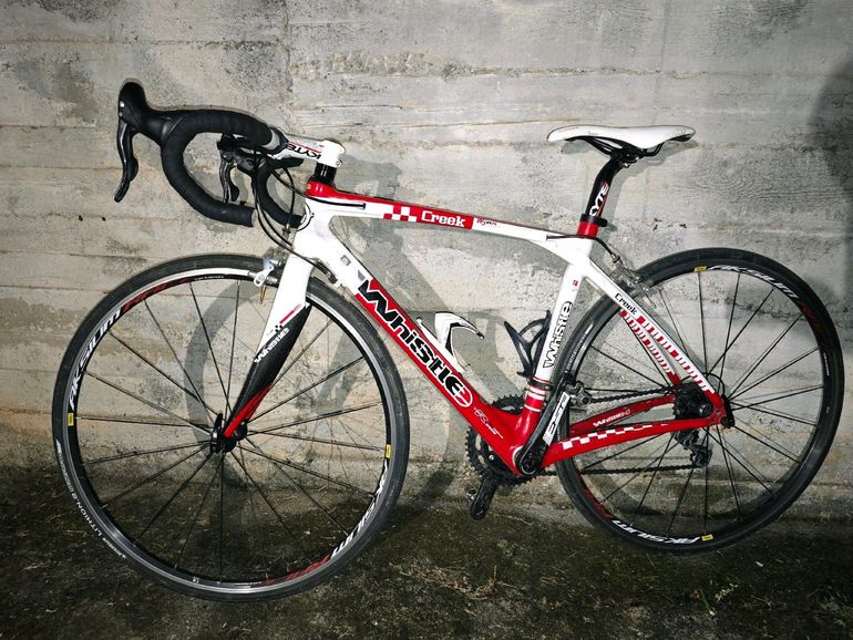 Used Whistle Creek Athena 2016 Road & Gravel, Red — image 2 of 3
