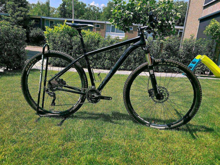 fahrrad schmuck anhänger Silber Recreational Cube Reaction Hybrid SLX Sorte:Rund - 13.5cm