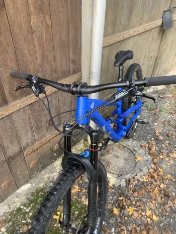 Used YT Industries Jeffsy Base 29 2020 Mountainbike — image 7 of 10