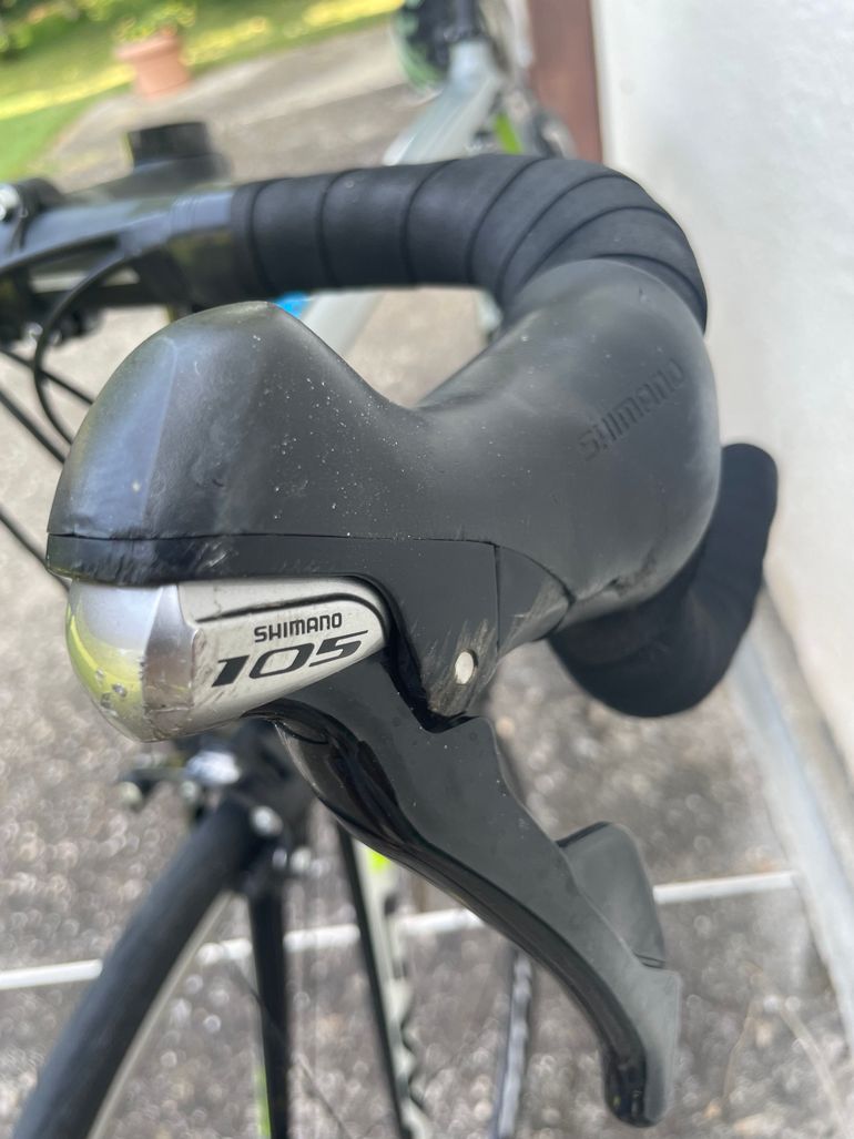 Used Cannondale CAAD12 105 2018 2018 Road & Gravel, Green — image 9 of 12