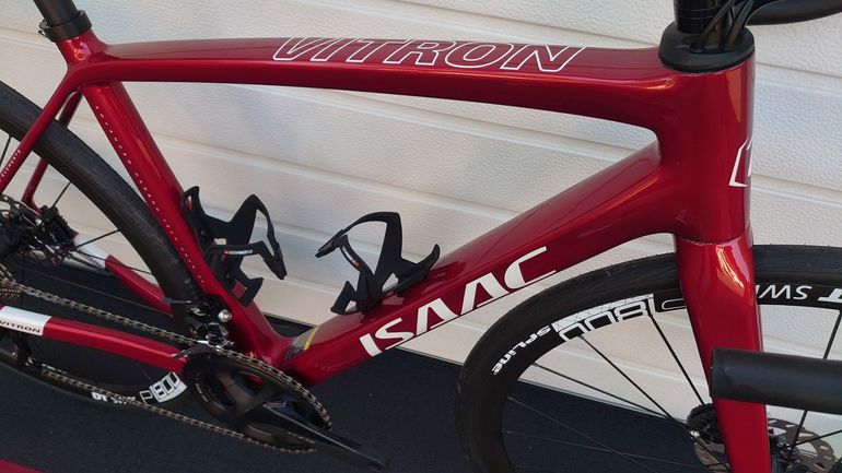 Used Isaac Vitron Disc 2023 2023 Road & Gravel, Red — image 8 of 9