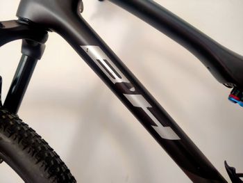 Used BH LYNX RACE LT 6.0 2023 2023 Mountainbike, Negro — image 5 of 9