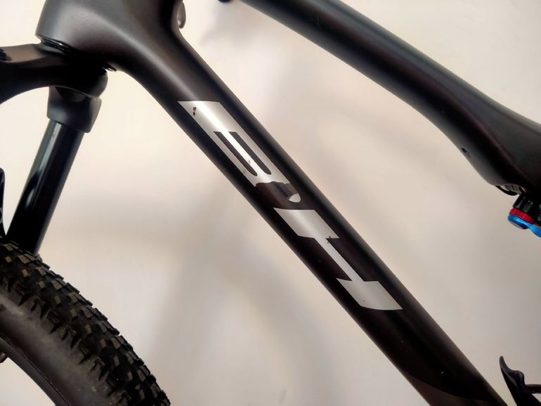Used BH LYNX RACE LT 6.0 2023 2023 Mountainbike, Negro — image 5 of 9