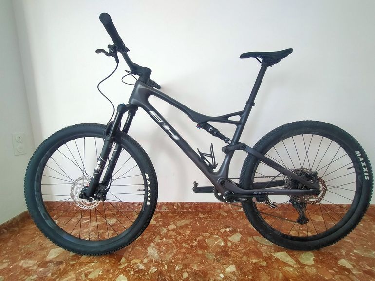 Used BH LYNX RACE LT 6.0 2023 2023 Mountainbike, Negro — image 2 of 9