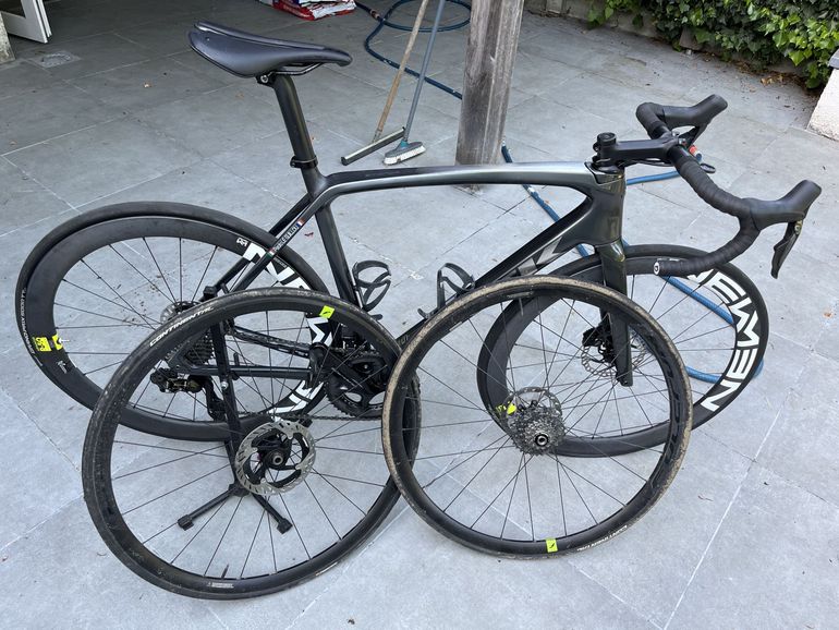 Used Trek Emonda SL Dura-Ace Di2 12s 2022 Road & Gravel, Light Gray — image 11 of 11
