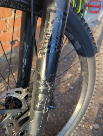 Used Commencal Supreme 2016 Mountainbike, Black — image 10 of 11