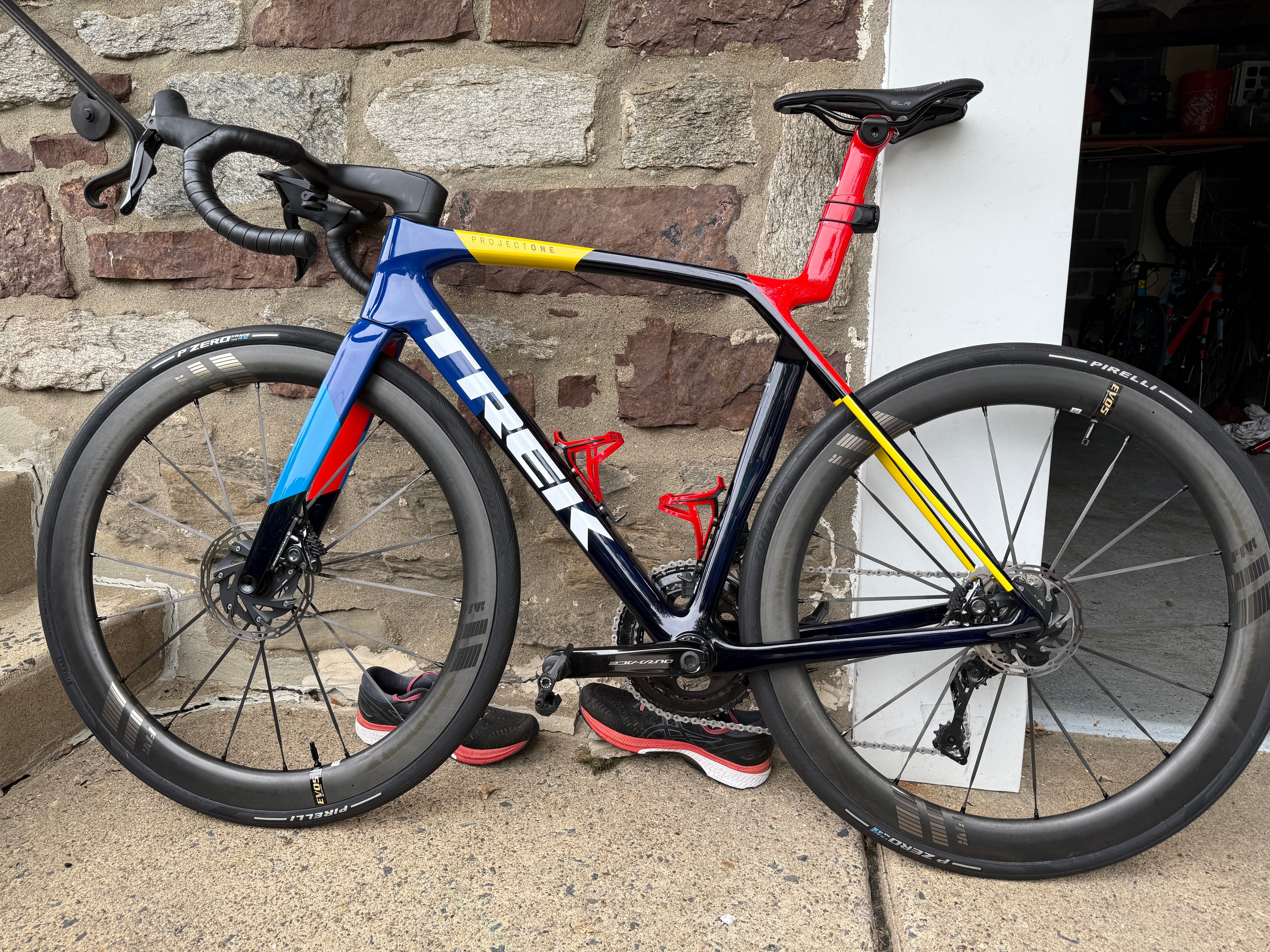 Dura Ace Trek Madone 2021 Dura Ace Trek Segafredo Madone