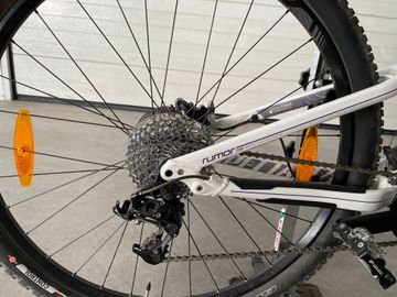 Używany Specialized Rock Show Fsr 2014 2014 Mountainbike — zdjęcie 3 z 8