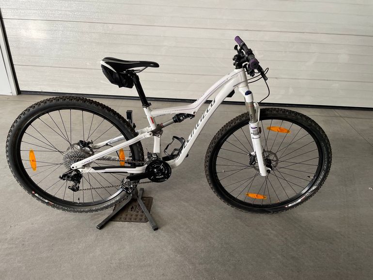Używany Specialized Rock Show Fsr 2014 2014 Mountainbike — zdjęcie 5 z 8