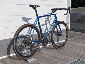 Used Custom Noble Endurance Road Columbus Spirit/SL Ultegra Di2 XL/60 2020 2020 Road & Gravel, Blue — image 3 of 17