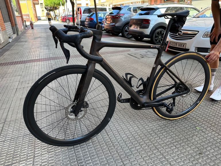 Used Orbea M20i Team 2023 Road & Gravel, Black — image 8 of 9