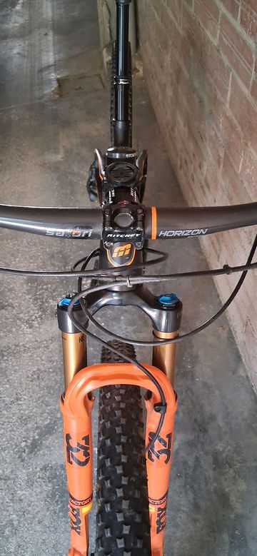 Used Mendiz X40 2022 Mountainbike, Orange — image 7 of 9