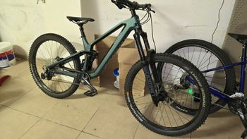 Used Conway WME 2.7 full suspension 2023 2023 Mountainbike, Green, 27.5 — image 1 of 8
