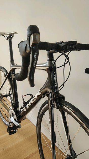 Used Trek Madone Shimano Ultegra 2014 Road & Gravel, Black — image 8 of 11