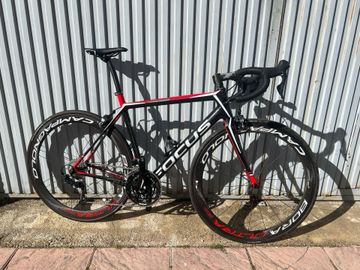 Focus Cayo 2018 Road & Gravel d'occasion