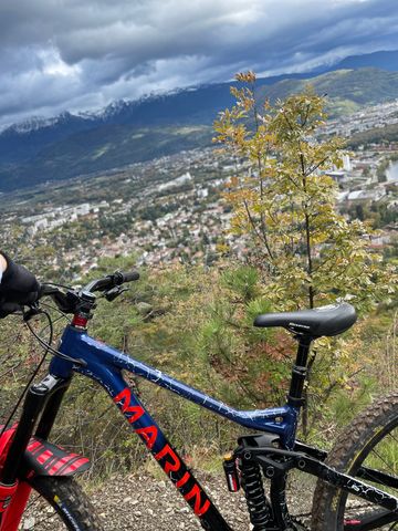 Used Marin Alpine Trail XR 2023 2023 Mountainbike, Black, 29 — image 2 of 7