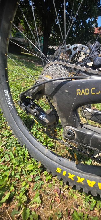 Used Specialized Demo Alloy 27.5 2019 2019 Mountainbike, Black, 27.5 (650B) — image 10 of 15