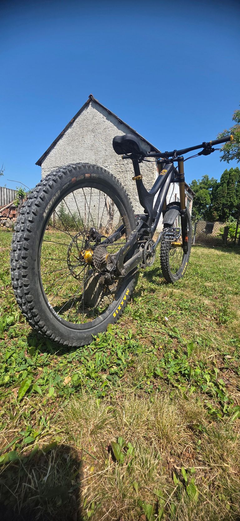 Used Specialized Demo Alloy 27.5 2019 2019 Mountainbike, Black, 27.5 (650B) — image 2 of 15