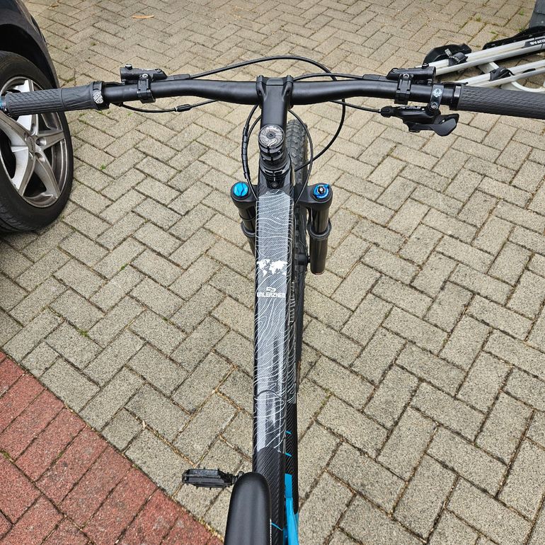 Used Trek Top Fuel 9.8 2020 2020 Mountainbike, Blue, 29 — image 2 of 11