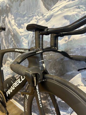Used Pinarello BOLIDE TT 2022 Road & Gravel, Black — image 2 of 10