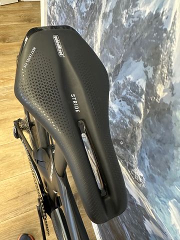 Used Pinarello BOLIDE TT 2022 Road & Gravel, Black — image 5 of 10