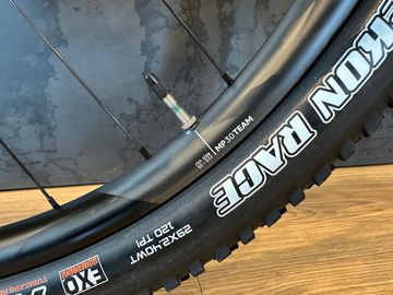 Used Orbea M-PRO 2025 2025 Mountainbike, Black — image 5 of 7
