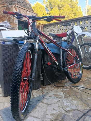 Gebrauchtes Bergamont Revox Shimano Deore LX 2024 Mountainbike, Rot — Bild 5 von 11