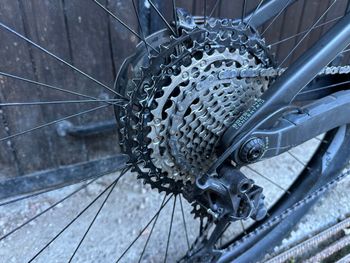 Used Orbea Lt M10 2023 Mountainbike, Light Gray — image 3 of 13