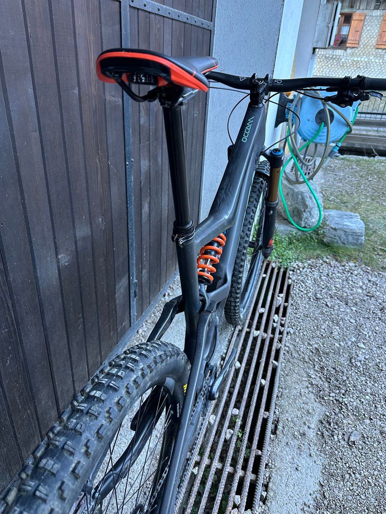 Used Orbea Lt M10 2023 Mountainbike, Light Gray — image 11 of 13