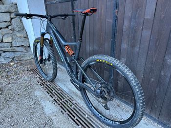 Used Orbea Lt M10 2023 Mountainbike, Light Gray — image 12 of 13