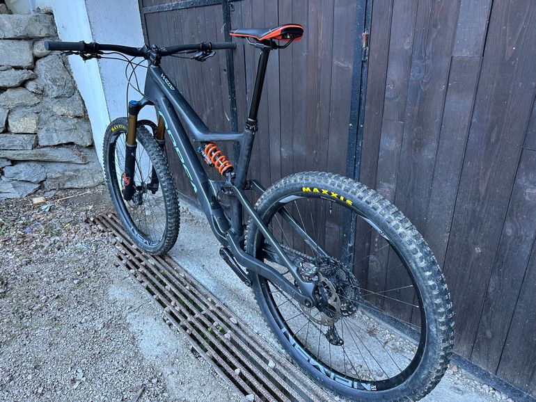 Used Orbea Lt M10 2023 Mountainbike, Light Gray — image 12 of 13