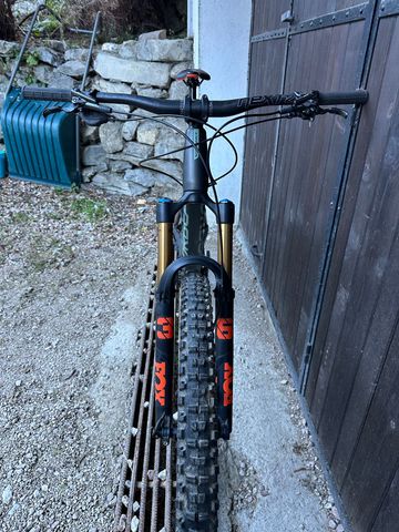 Used Orbea Lt M10 2023 Mountainbike, Light Gray — image 13 of 13