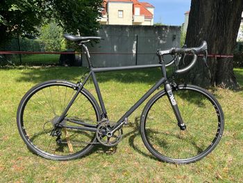 Used Veloheld Icon 2018 Road & Gravel, Black — image 1 of 13