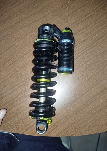 Použité Giant Reign SRAM NX 2018 Mountainbike — obrázek 3 z 3