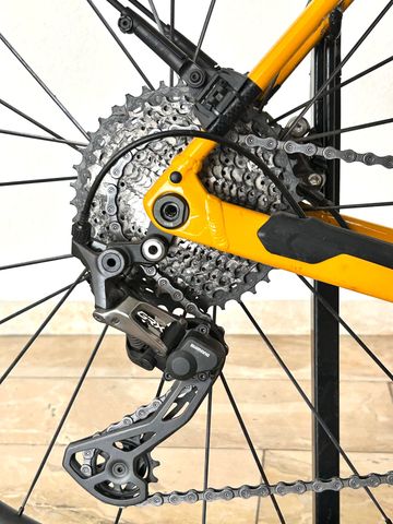 Used Orbea Terra 2024 Road & Gravel, Orange — image 5 of 9