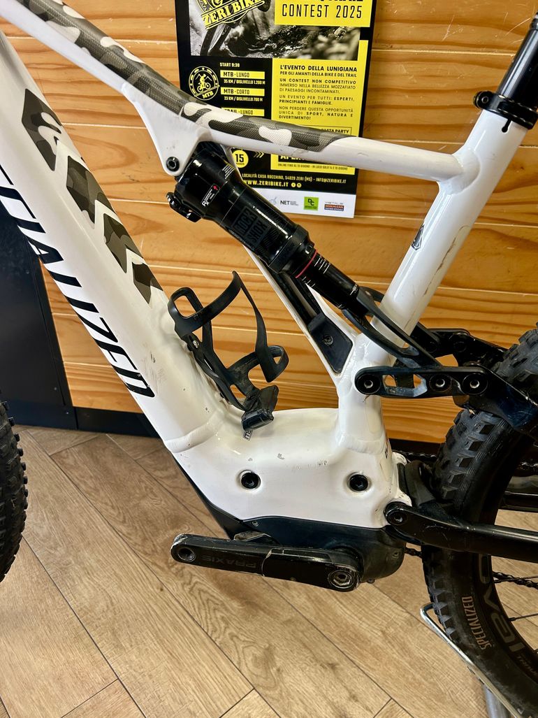 Specialized Turbo Levo Comp 2020 2020 Mountainbike usato, Bianco — immagine 9 di 10