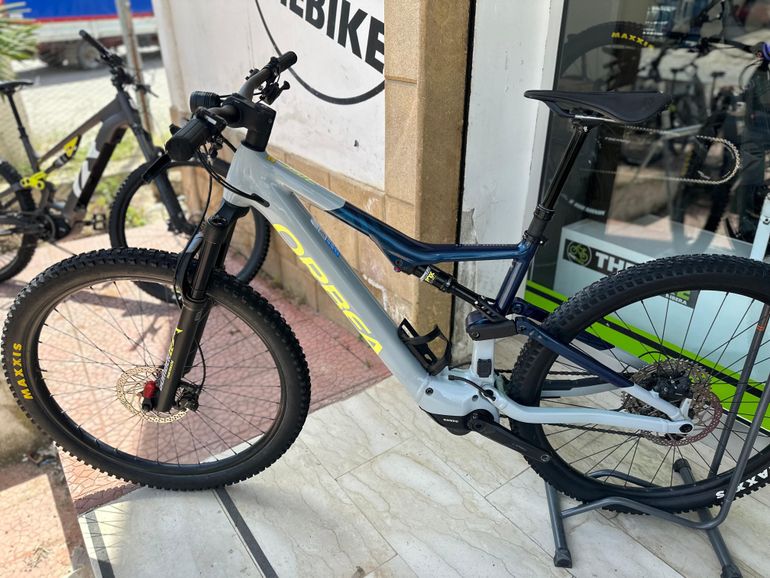 Used Orbea RISE H30 2024 2024 Mountainbike, Light Gray, 29 — image 5 of 7