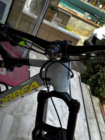 Used Orbea RISE H30 2024 2024 Mountainbike, Light Gray, 29 — image 7 of 7