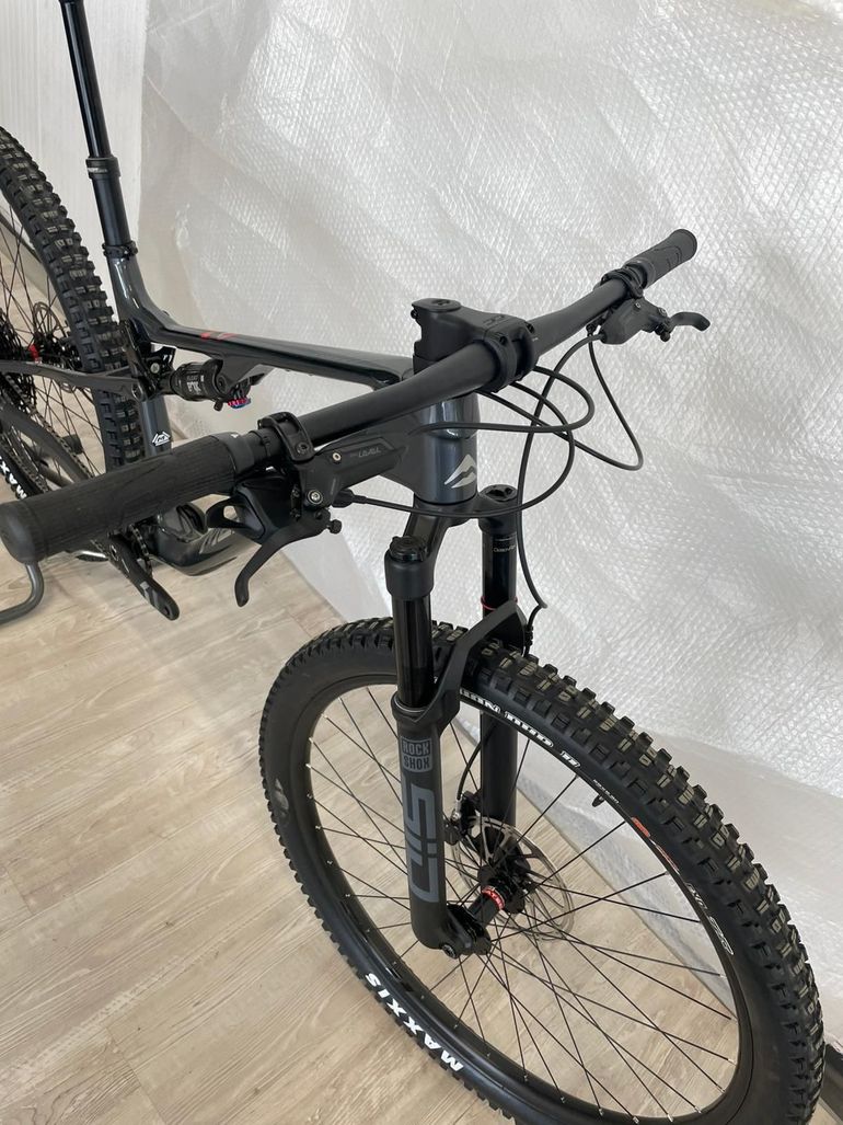 Used Merida NINETY-SIX 6000 2024 2024 Mountainbike, Light Gray, 29 — image 3 of 6