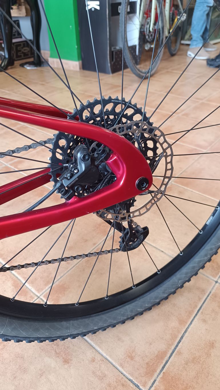 Used Mendiz X40 2024 Mountainbike, Red, 29 — image 9 of 11