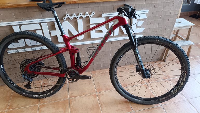 Used Mendiz X40 2024 Mountainbike, Red, 29 — image 1 of 11