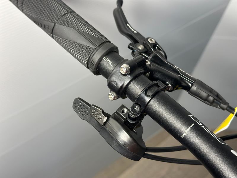 Używany Ghost Lector FS SF Essential 2024 2024 Mountainbike — zdjęcie 4 z 8