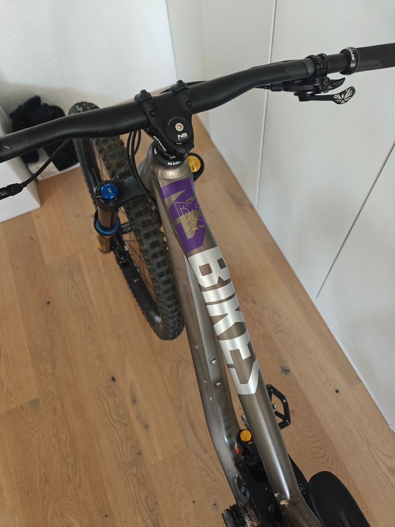 Used NS Define AL 170 2 2024 2024 Mountainbike, Light Gray, 29, 27.5 — image 5 of 9