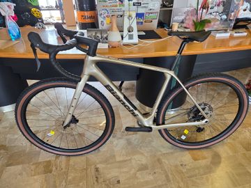 Used Bianchi Arcadex Comp Grx 2025 Road & Gravel, Light Gray — image 6 of 6